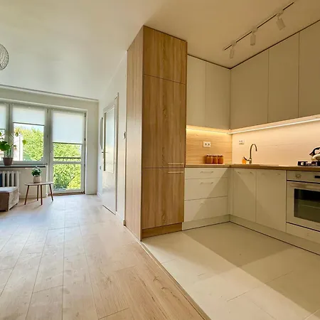 Cozy Washington Avenue Apartment