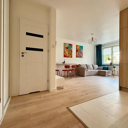 Cozy Washington Avenue Apartment Warschau